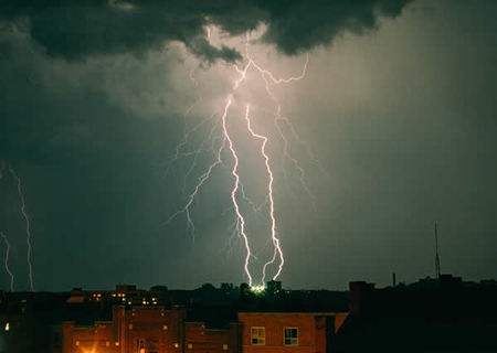 電子地磅秤怎么預(yù)防雷擊？介紹地磅秤雷電防護(hù)原理及具體措施